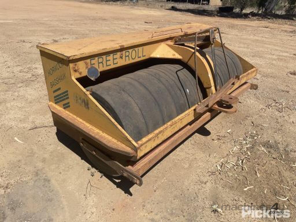 Used Horwood Bagshaw FR889950 Tow Behind Roller Serial No FR207008 in ...