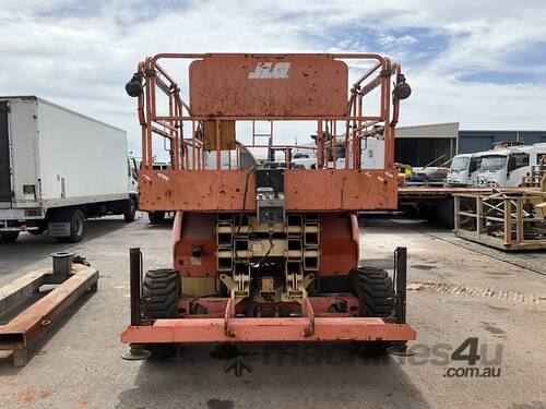 JLG Scissor Lift