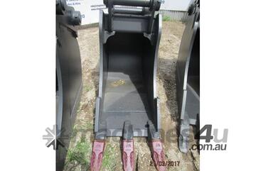 BRIAN SCOTT ENGINEERING 600MM TRENCH BUCKET 20 TONNE FOR SALE