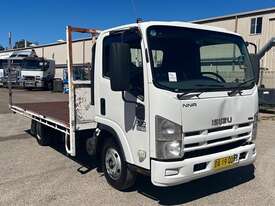 Isuzu NNR200M - picture0' - Click to enlarge