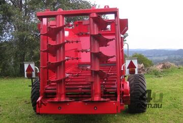 Tuffass M60 Vertical Beater Spreader for Compost & Mulch (40-90 HP)