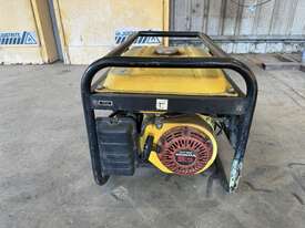 Firman SPG 3000  Petrol Generator - picture2' - Click to enlarge