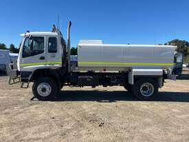 2001 Isuzu FTS 750 Fuel Tanker Day Cab - picture2' - Click to enlarge