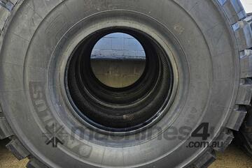 2400R35 Dumptruck tyres