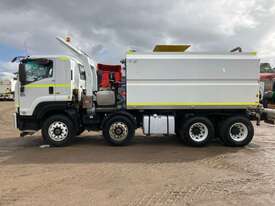 2016 Isuzu FYH2000 Water Cart - picture2' - Click to enlarge