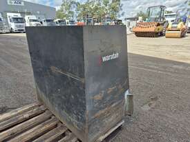 Tool Box  (Unreserved) - picture1' - Click to enlarge