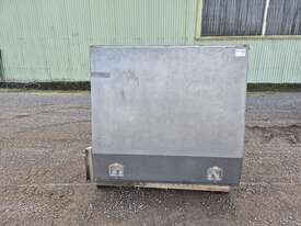 Tool Box  (Unreserved) - picture2' - Click to enlarge