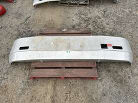 Kenworth Front Bumper - picture0' - Click to enlarge