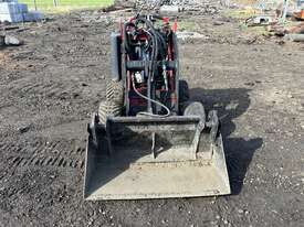 Dingo Mini Loader - picture1' - Click to enlarge