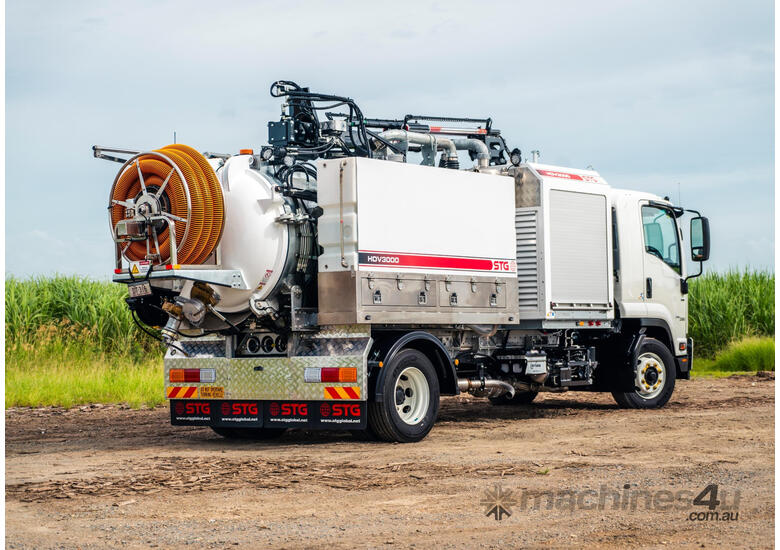 Isuzu FSR 140/120-260 Vacuum Tanker Truck