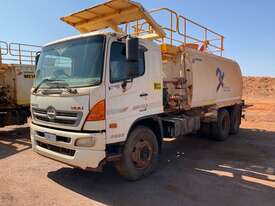 2014 Hino FM Water Cart - picture1' - Click to enlarge