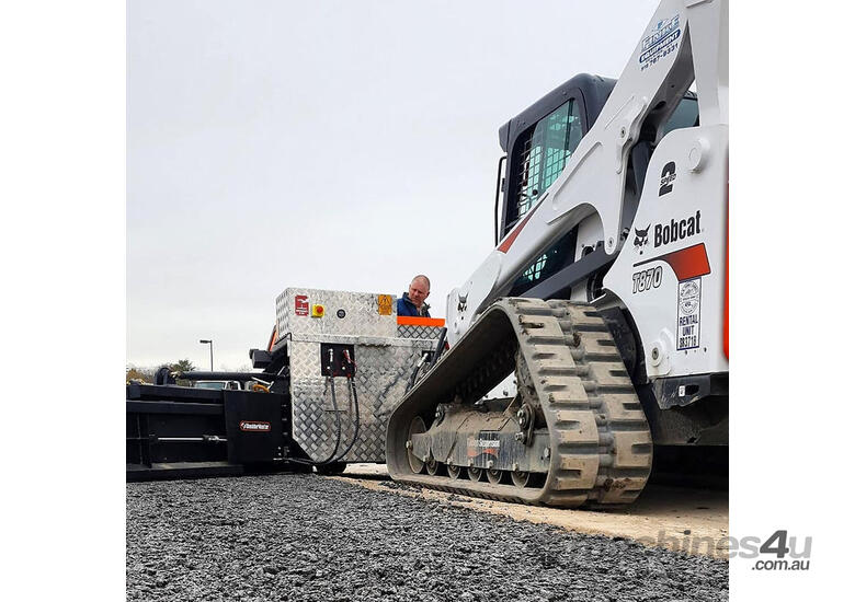 Road Shoulder Paver - Perfect for Gravel/Asphalt Placement, Paves out to 2.3m: SHOULDERMASTER SM2100