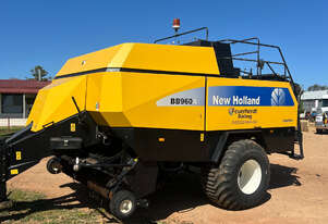 New Holland BB960A Square Baler Hay/Forage Equip New Holland BB960A Square Baler Hay/Forage Equip