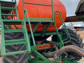 2014 AUSPLOW MULTISTREAM M14000 AIRSEEDER  - picture0' - Click to enlarge
