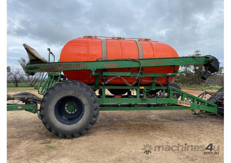 caption 2014 AUSPLOW MULTISTREAM M14000 AIRSEEDER