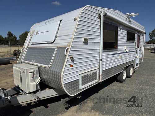 caption 2007 Cruiser Caravan
