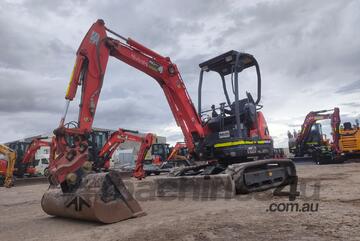 2022 KUBOTA U25 EXCAVATOR (M926) WITH FULL CIVIL SPEC, HITCH, BUCKETS AND 1043 HOURS