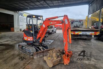 2023 KUBOTA U25 EXCAVATOR (M991) WITH FULL CIVIL SPEC, HITCH, BUCKETS AND 750 HOURS