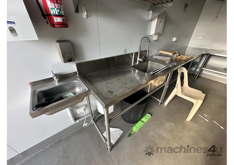 2022 3PE Build 20FT Container Cafe Fitout