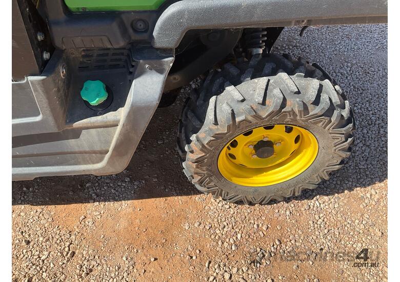 caption 2020 John Deere XUV865E ATV 4WD