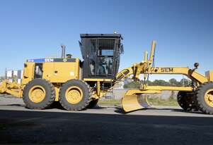 Sem    919 Motor Grader