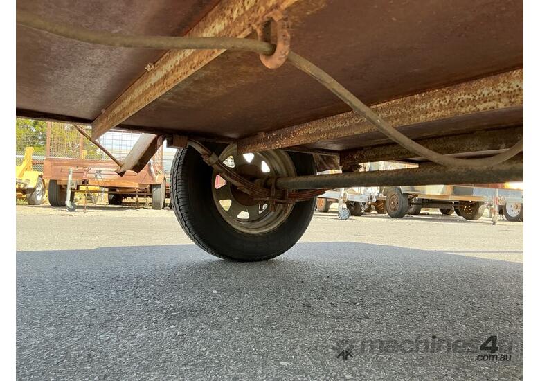 caption 2006 Polmac Trailers Single Axle Box Trailer