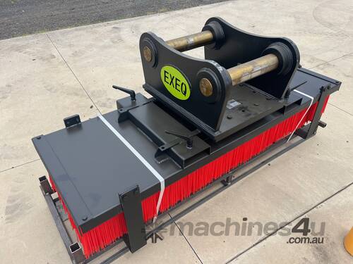 1800mm Broom Attachment to suit 18-25T Excavator