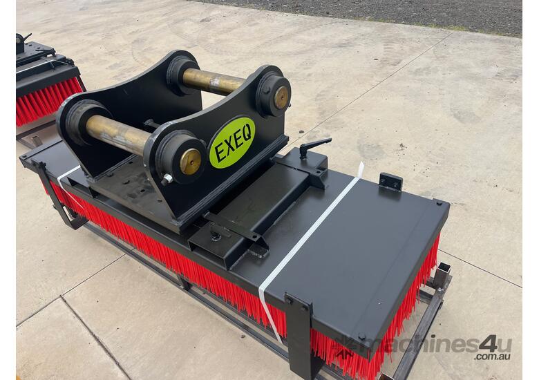 1800mm Broom Attachment to suit 18-25T Excavator