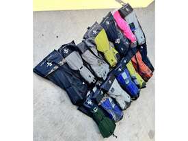SCUBAPRO FINS IN VARIOUS SIZES - picture0' - Click to enlarge