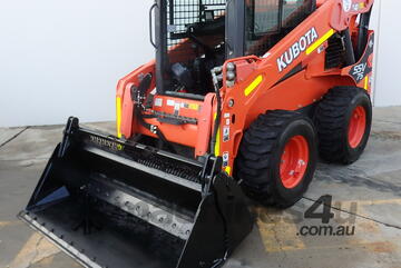 Kubota SSV75 Skid Steer Loader