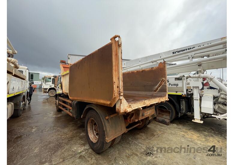 2002 Isuzu FVR900T Tipper Day Cab