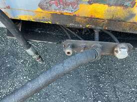 Centurian 29ft Dual Axle Tipper - picture0' - Click to enlarge
