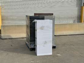 5 x Filing Cabinets - picture1' - Click to enlarge