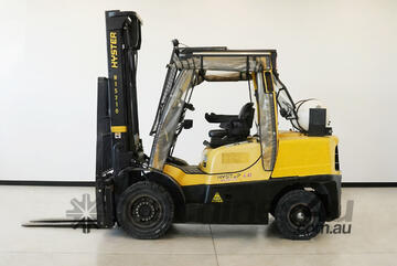 Hyster 4.0T CNG counterbalance forklift. Hyster 4.0T CNG counterbalance forklift.