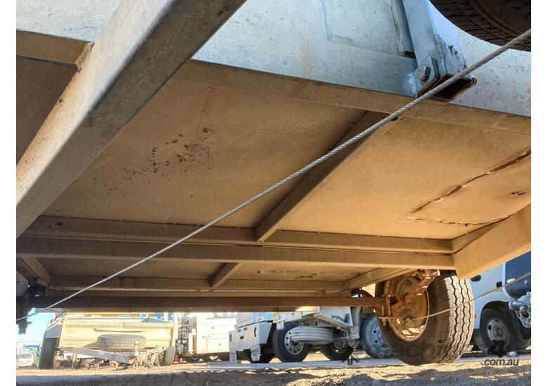 caption 1998 Felk Trailers NST Single Axle Box Trailer