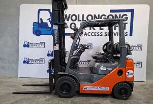 Wollongong Forklift: 2016 Toyota 1.8T, LPG, 3-Stage Standard Mast, 6m Lift!