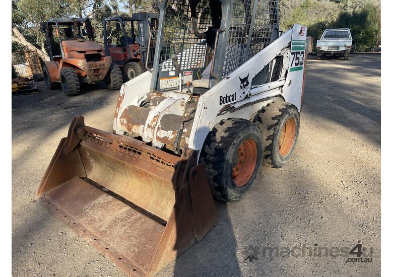 caption Bobcat 753 Skid Steer Loader