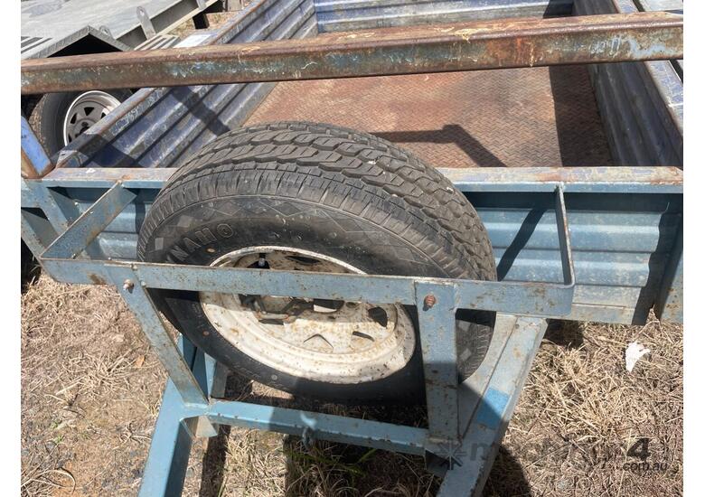 1994 Nathan Trailers Single Axle Box Trailer