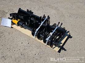 Unused Captok Qty (8 of), Quick Hitch, Rake, Ripper, Grabber, 20cm Auger, 30cm, Auger Rod, 800mm Buc - picture0' - Click to enlarge