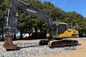 Volvo 2016   EC250DL