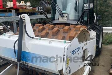 2022 Ammann ARS70 7T Padfoot Roller With Blade