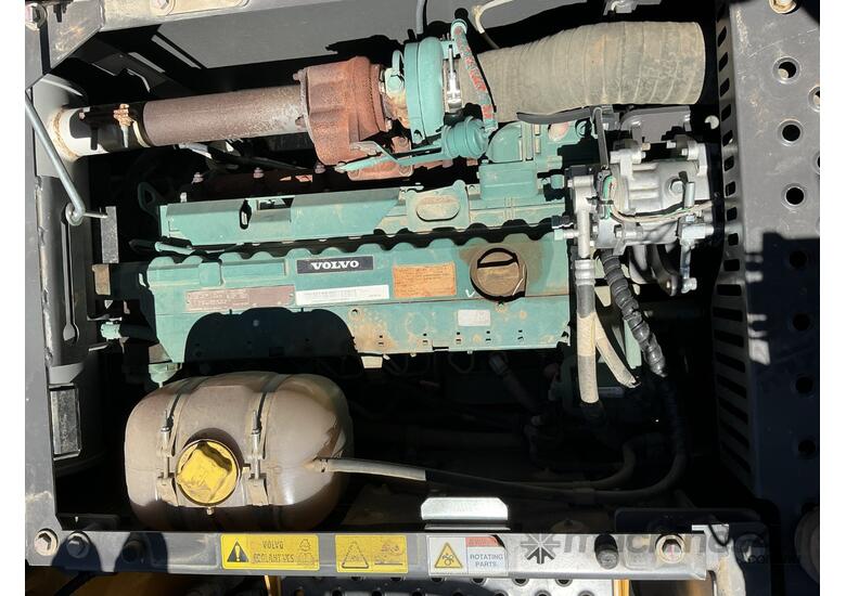 2018 Volvo ECR235CL Excavator (Steel Tracked)