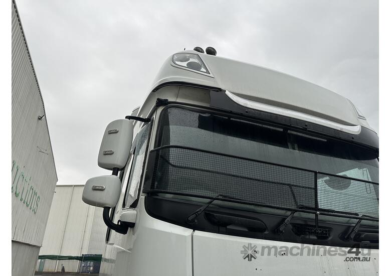 2020 DAF XF 530 6x4 Prime Mover