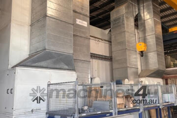 Large industrial spray booth, X Volvo