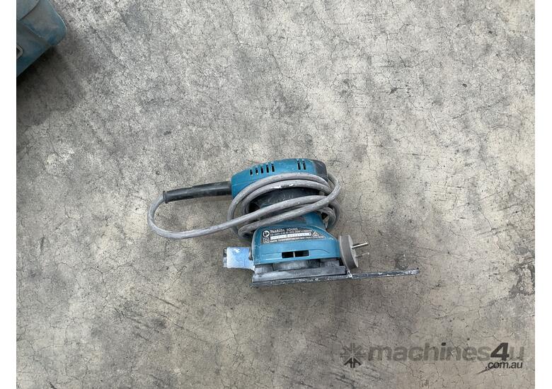 Makita Finishing Sander