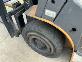 TCM FG18T9H Counter Balance Forklift - picture2' - Click to enlarge