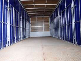 ISUZU FRR - picture2' - Click to enlarge