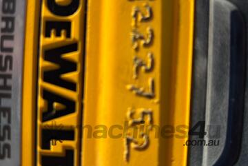 Dewalt Demolition Saw 230mm Cordless