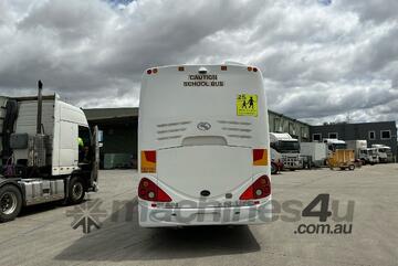 M A N 2013 MAN 18.293 Coach