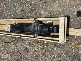 Hydraulic Bowl Ram - picture0' - Click to enlarge